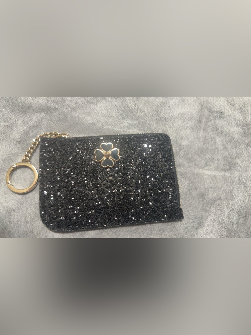 kate spade Black Glitter Card Pouch with Gold Clover Keyring
